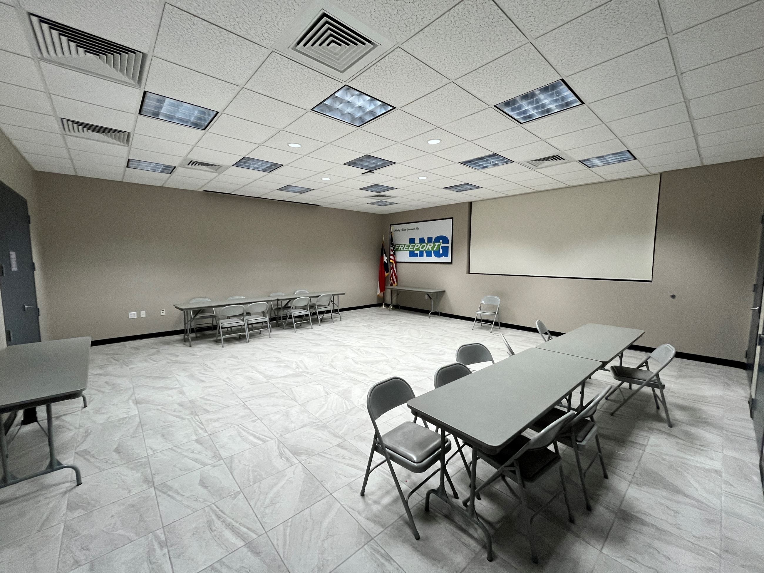 Clute library meeting room